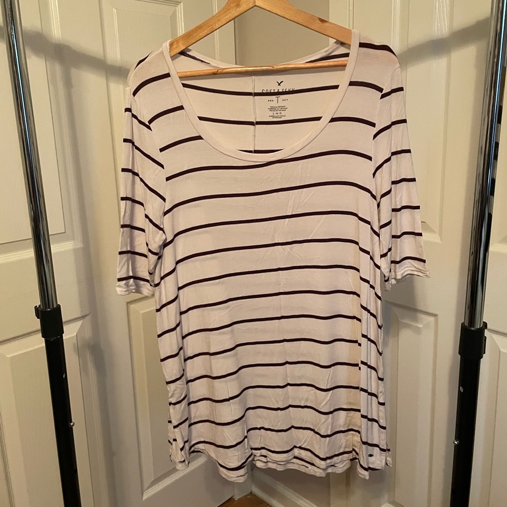 American Eagle Jeggings Top